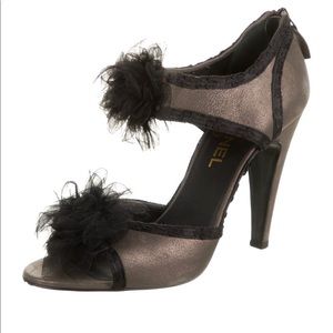 Chanel pumps size 9.5